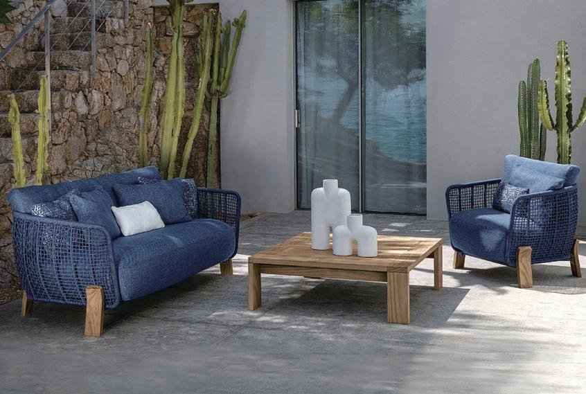 Sofás premium em ambiente externo sofisticado